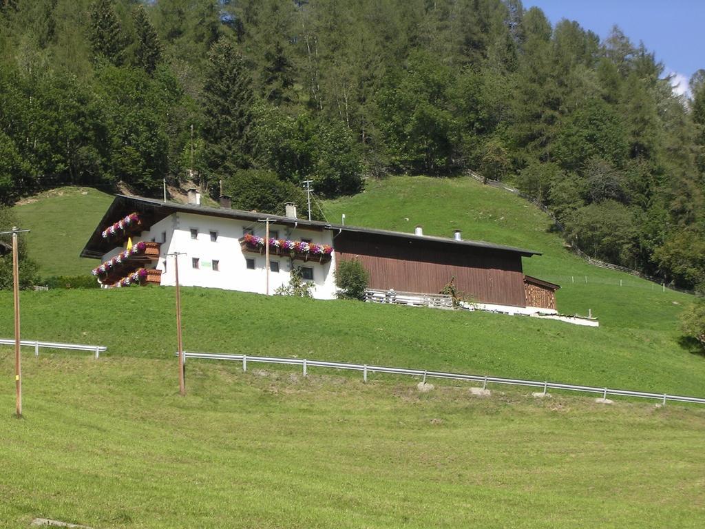 דירות ניוסטיפט אים סטובאיטל Jedlerhof מראה חיצוני תמונה