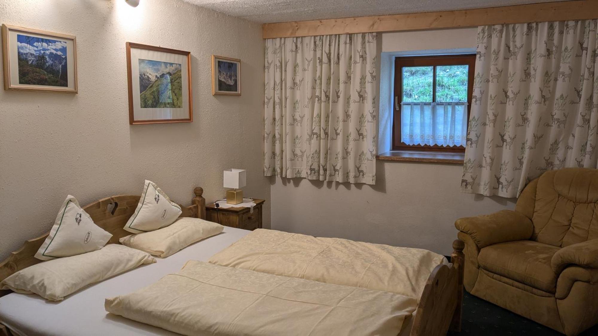 דירות ניוסטיפט אים סטובאיטל Jedlerhof מראה חיצוני תמונה