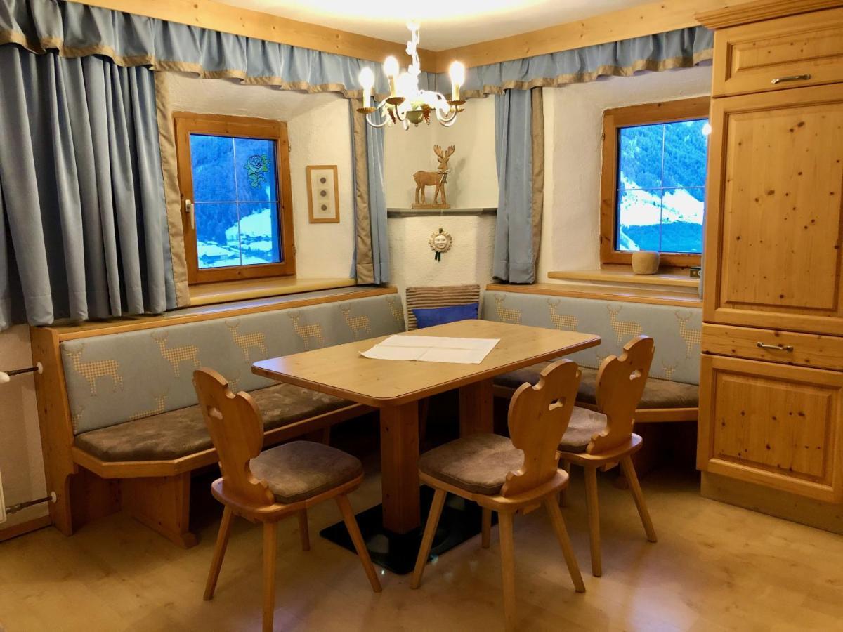 דירות ניוסטיפט אים סטובאיטל Jedlerhof מראה חיצוני תמונה